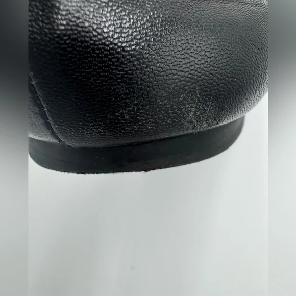 Tory Burch Black Flats with Gold Emblem - Picture 11 of 13